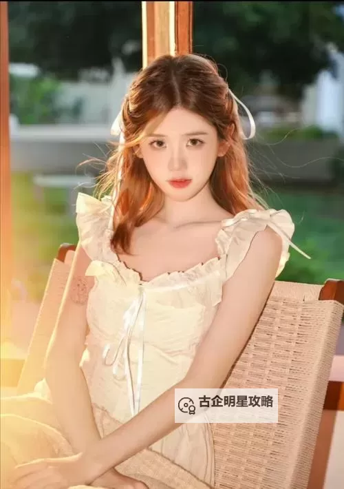 井川里野在线：探索她的最新动态与作品展现图1