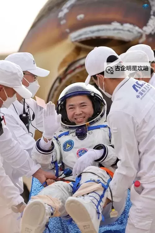 神舟15宇航员是谁？揭晓中国太空探索新英雄图1
