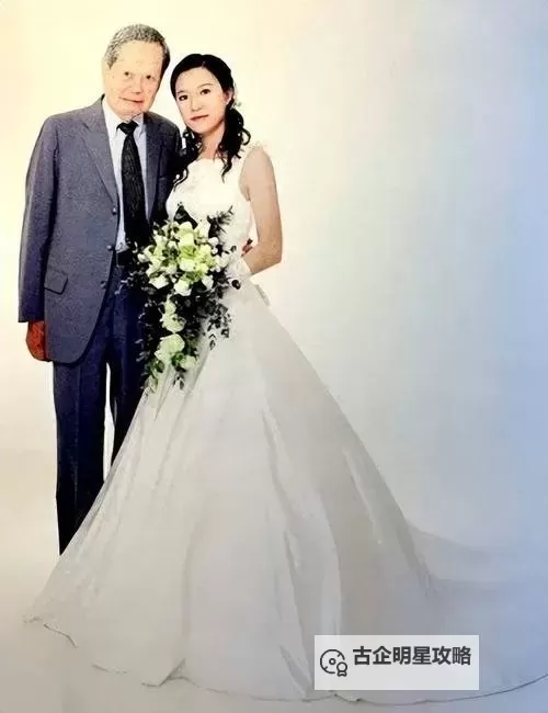 征服美艳市长宁雪:一段难以忘怀的爱恋传奇图1