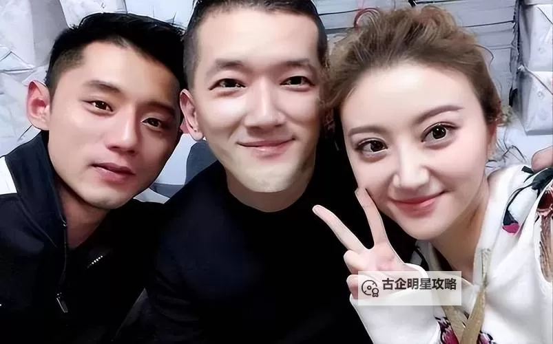 张继科景甜疑恋爱引发热议 网友猜测甜蜜互动是真是假图1