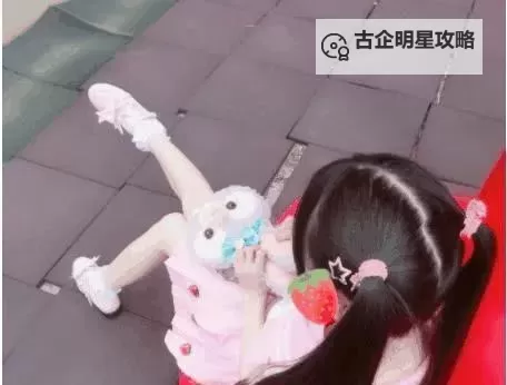 萌白萌白酱喷水_萌趣十足的可爱瞬间大揭秘图1