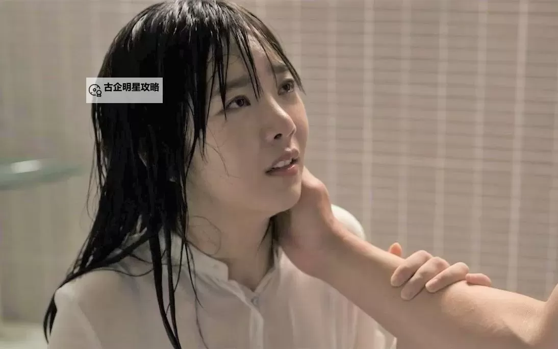 欲望爱之夜:狂热心跳与禁忌的缠绵时刻图1