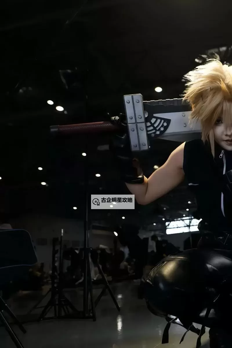 《最终幻想7重生》克劳德电浆放电流构筑攻略 劳德无限电浆流配装推荐图1