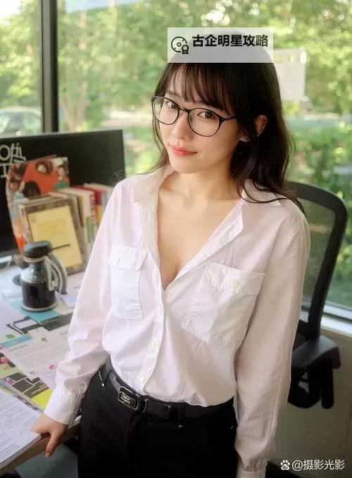 探索精彩内容：尤物网址点击进入尽享视觉盛宴图1