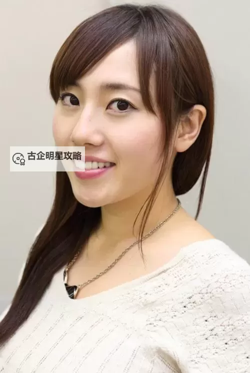 长泽梓BT:探索她的多面人生与精彩瞬间图1