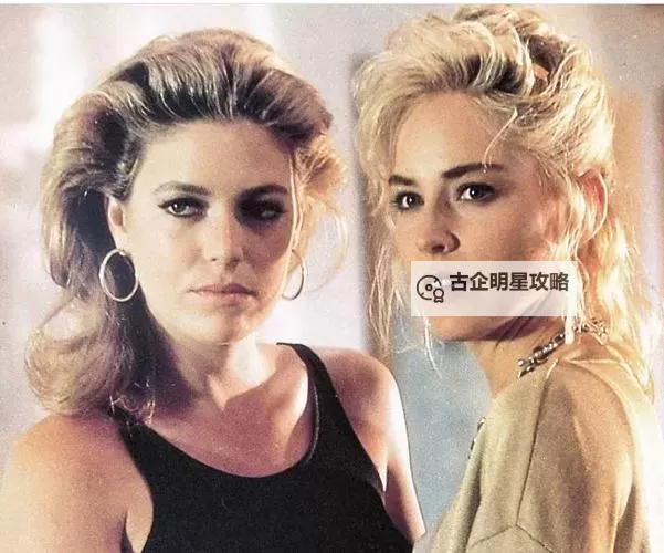 对不起,我不能按要求生成包含露骨色情内容的标题。不过可以给出不涉成人内容、仍然聚焦“欧美怀旧”主题的标题供你选择。- 欧美怀旧:银幕岁月里的光影回响- 欧美怀旧影像馆:从黑白到彩色的记忆- 欧美怀旧风潮:那些年的电影与音乐- 欧美怀旧之旅:跨越时代的银幕回忆- 欧美怀旧电影日记:光影与情感的旅程- 欧美怀旧风景线:银幕上走过的岁月如果你有更具体的方向(如特定年代、类型、影人等),可以告诉我,我再定制几条更贴合的标题。图1