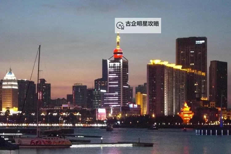 新不夜城偷拍：夜幕下的证词图1